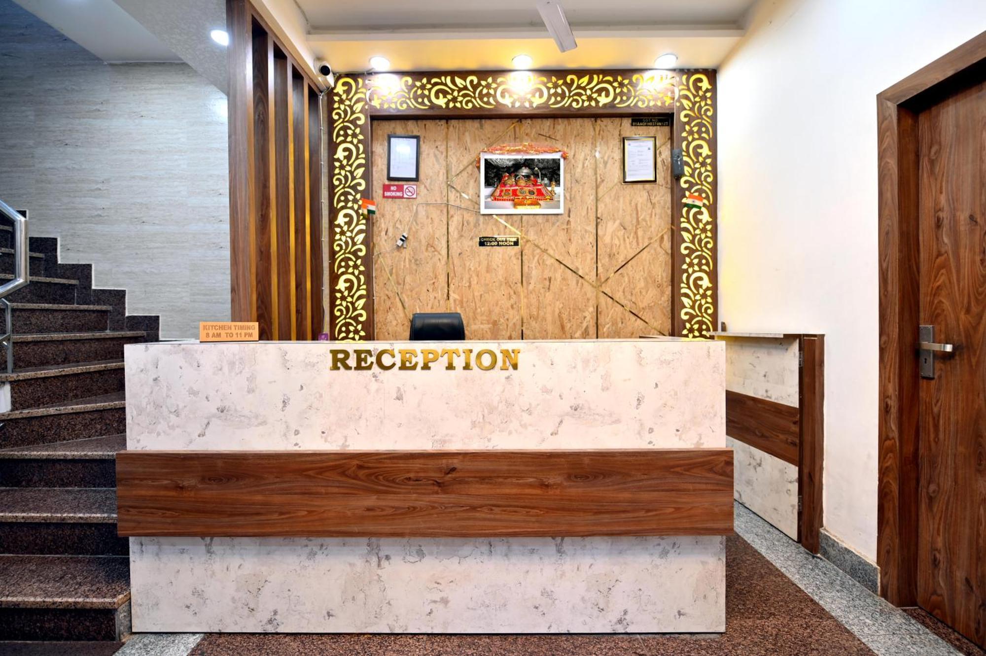 Royal Inn Jammu Exterior photo